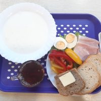 8 października 2025, śniadanie, dieta podstawowa