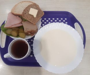 9 grudnia 2025, śniadanie, dieta podstawowa